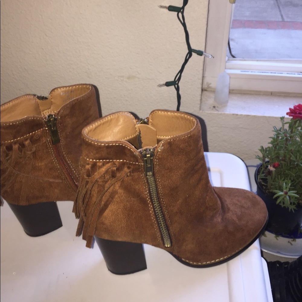 brown heeled booties